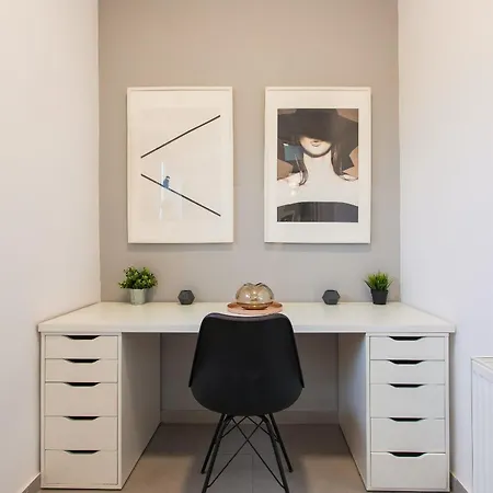 Appartement Spacious Penthouse With Terrace And City-view