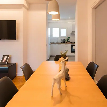 Apartament Spacious Penthouse With Terrace And City-view Bucureşti