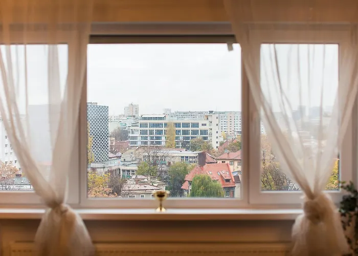 Apartment Spacious Penthouse With Terrace And City-view