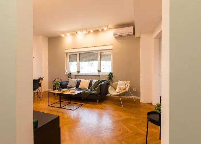 Spacious Penthouse With Terrace And City-view * Bucarest