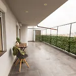 Spacious Penthouse With Terrace And City-view Apartment